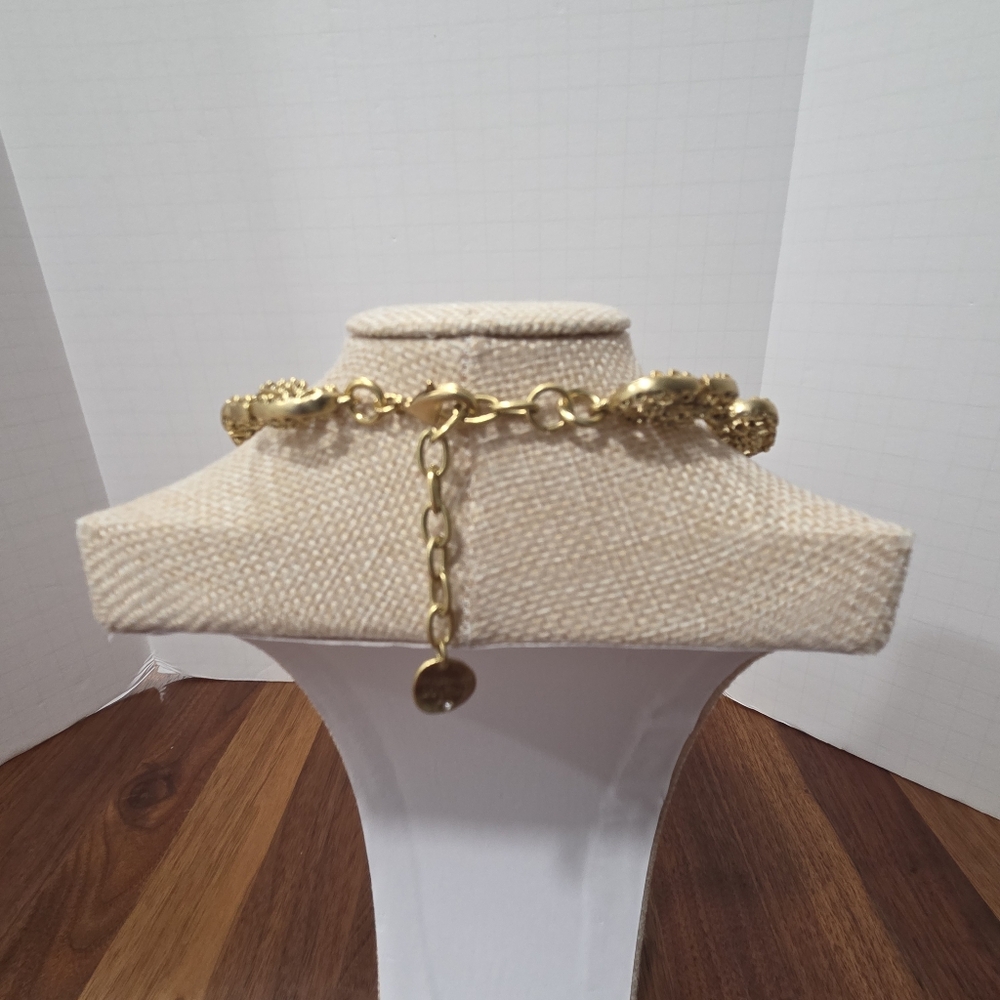 Karine Sultan Link Collar Necklace Intricate Details Oval Links - Picture 3 of 6